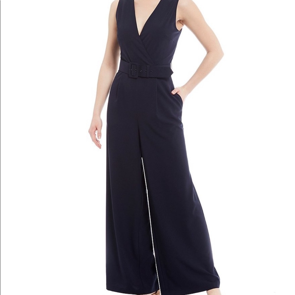 NWT Alex Marie JMP lauren v neck 009 Runs a size or too smaller - Picture 1 of 5